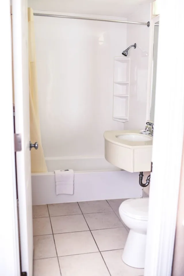 Efficiency, Suite, 2 Queen Beds, Pet Friendly، Ogunquit Hotel 10/10