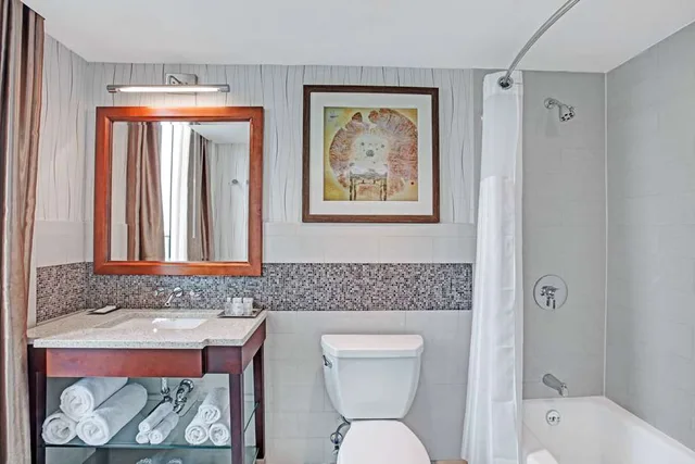 غرفة قياسية بسرير مزدوج، Wyndham Garden Chinatown Hotel 5/5