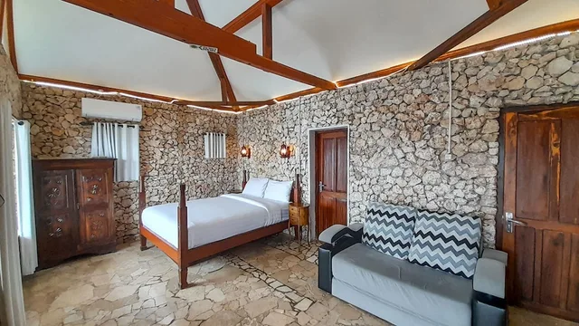 غرفة تنفيذية بسرير كوين، Edge Resort Yogyakarta 7/9