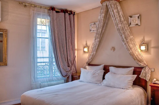 غرفة بسرير مزدوج، HOTEL DE LA MOTTE PICQUET 3/10