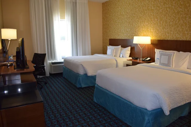 Executive, Suite, Multiple Beds، Fairfield Inn And Suites By Marriott Austin San Marcos 4/10