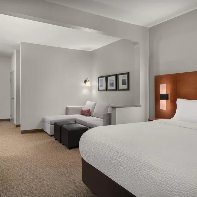 غرفة قياسية، Comfort Suites La Porte - Baytown 1/7