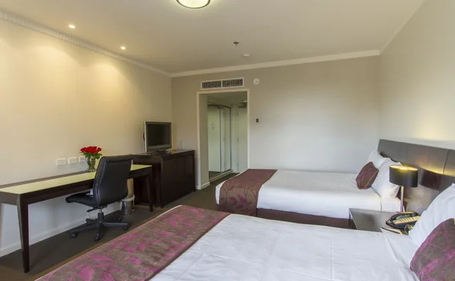 غرفة تنفيذية بسريرين مزدوجين، Hotel Grand Chancellor Adelaide 4/7
