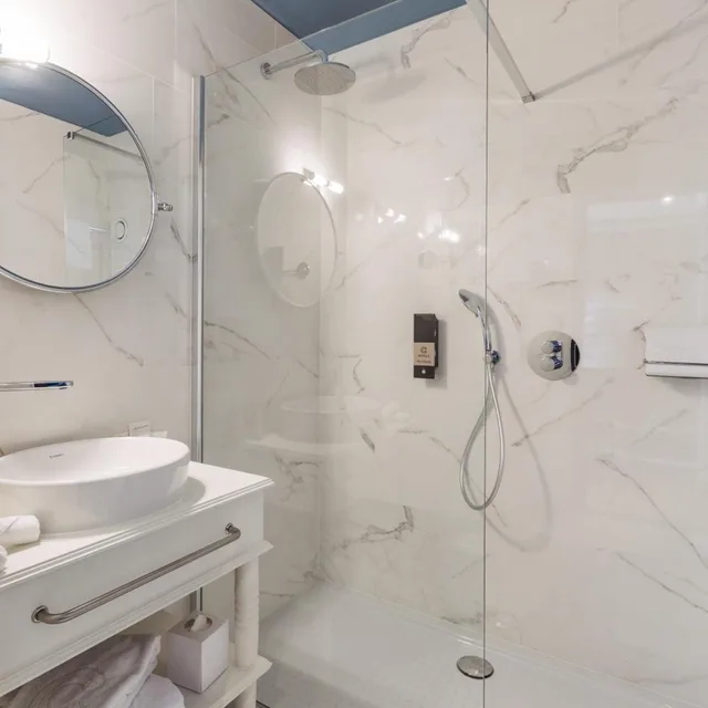 Courtyard, Twin Beds، Hotel Cocoon 3/4