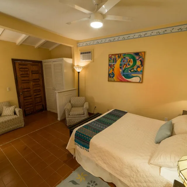 Room, Queen Bed, Villa Mirasol Hotel 3/6