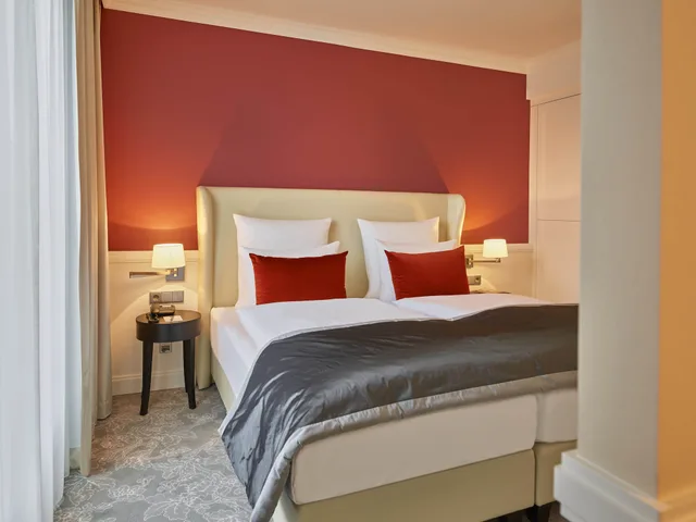 جناح ديلوكس بسرير كينج، Dorint Hotel Frankfurt/Oberursel 1/2