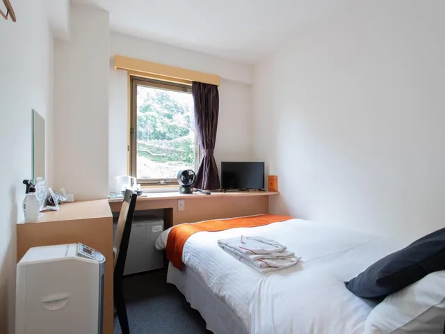 غرفة اقتصادية بسرير مزدوج، Tabist Sasebo Palace Hotel 1/2