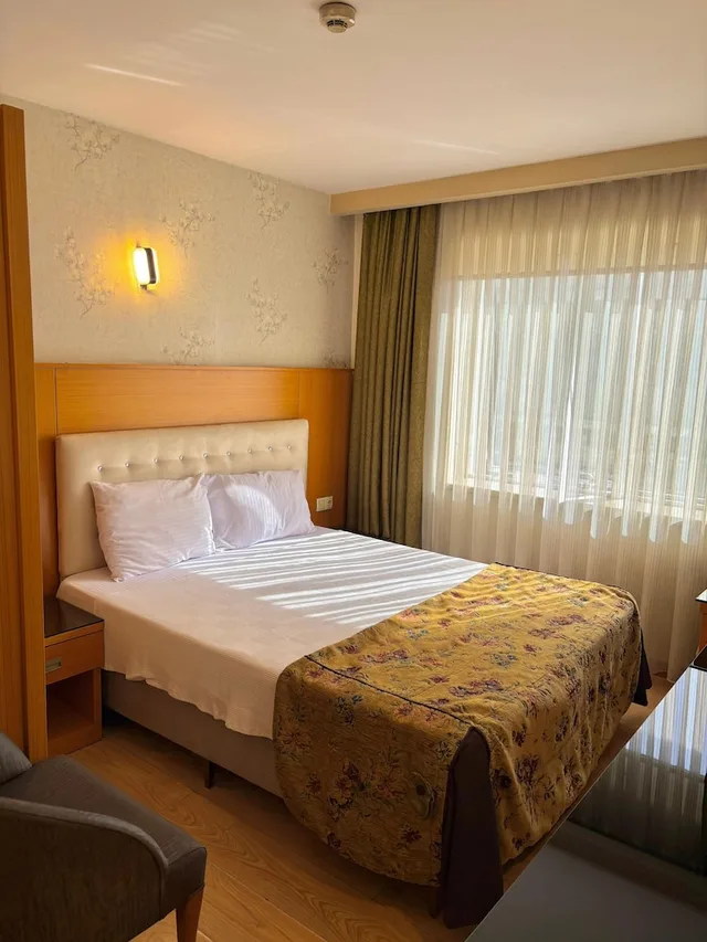 غرفة بزنس بسرير فردي بإطلالة على المدينة، Pinar Elite Hotel 2/10