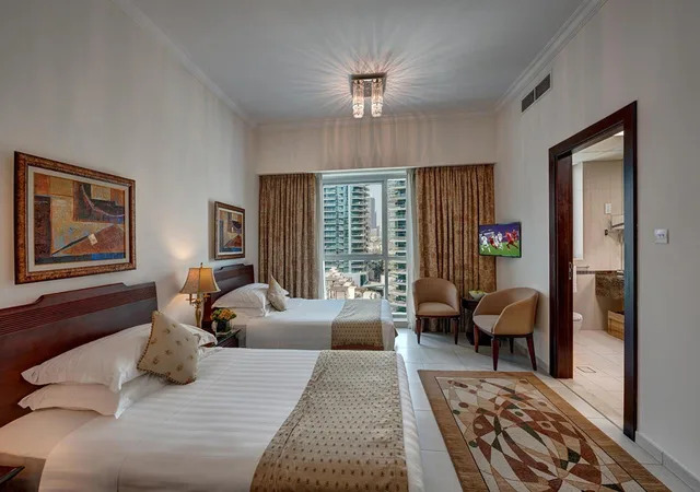 3 Bedrooms, Duplex, Apartment, King Bed, MARINA HOTEL APARTMENTS 1/4