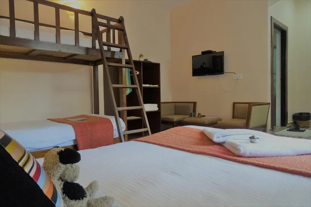 غرفة عائلية، Hotel Karuna 5/10