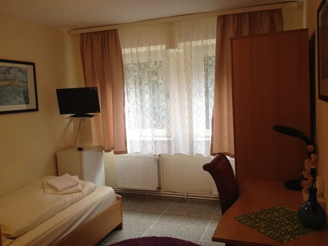 غرفة قياسية مفردة بسرير فردي، Hotel Apex 6/8