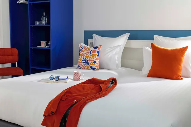 غرفة كلاسيكية بسرير كوين، HOTEL SAINT SEBASTIEN 5/10