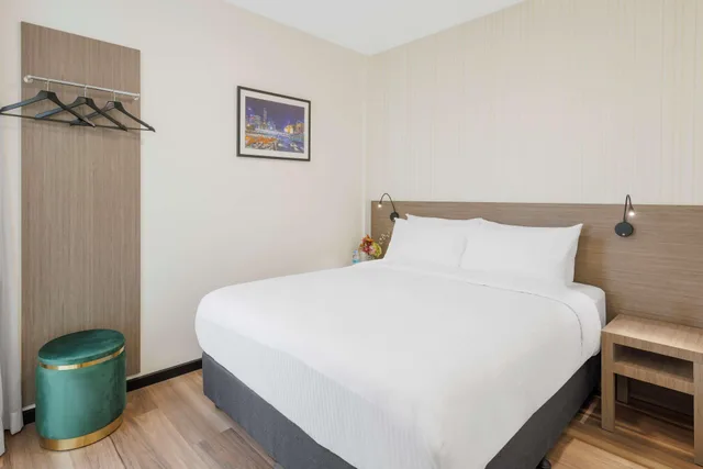غرفة بسرير كوين، Best Western Queen Victoria Market Hotel 1/4