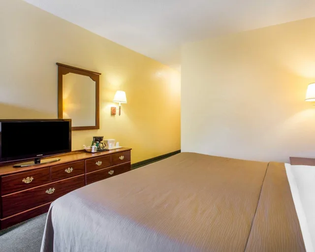 غرفة بسرير كينج، Quality Inn Jefferson at I-85 2/5