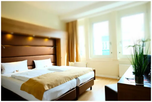 غرفة بسرير مزدوج بإطلالة على المدينة، Motel Plus Berlin 2/2