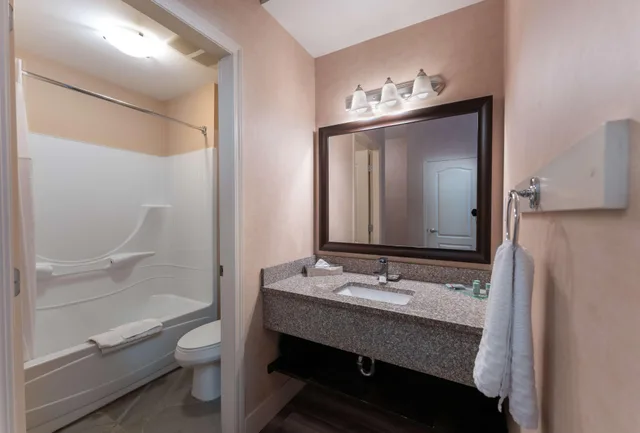 جناح بسريرين كوين، Prestige Cranbrook Hotel, BW Premier Collection 4/4