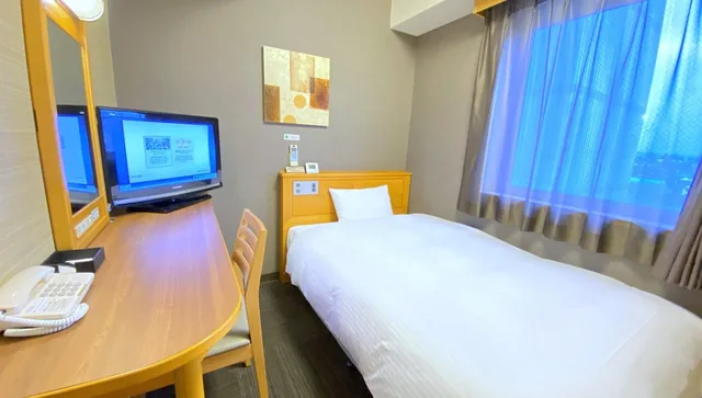 Single, Double Bed, Efficiency Side، Hotel Route-Inn Honhachinohe Ekimae 1/1