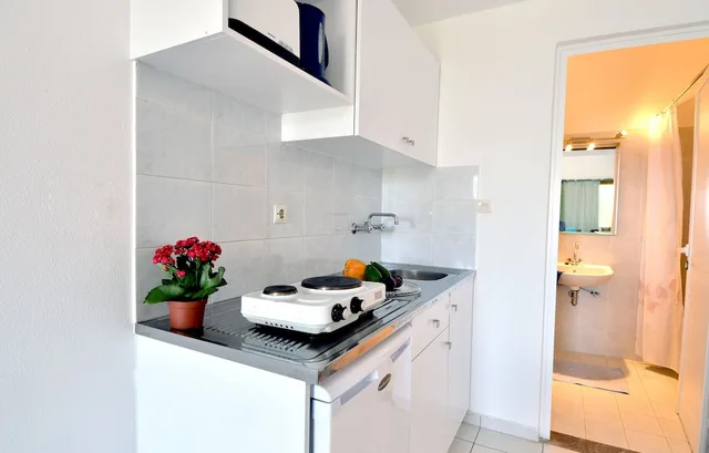 استوديو بثلاثة أسرّة بإطلالة على البحر، MIRABELLA APARTMENTS 4/4
