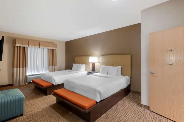 Suite, 2 Queen Beds, Best Western Plus DFW Airport Suites 2/3