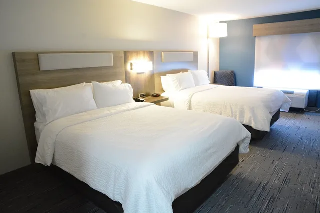 غرفة قياسية بسريرين كوين لذوي الإعاقة، Holiday Inn Express Athens 1/1