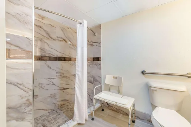 غرفة بسريرين كوين، Quality Inn Asheboro South NC 8/10