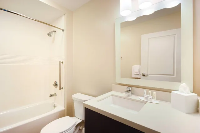 جناح بسرير كينج بغرفة نوم واحدة، Towneplace Suites Slidell 5/7