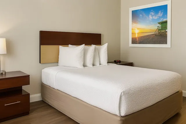 غرفة بسرير كوين بحوض استحمام لذوي الإعاقة، Days Inn by Wyndham Bradenton I-75 7/10