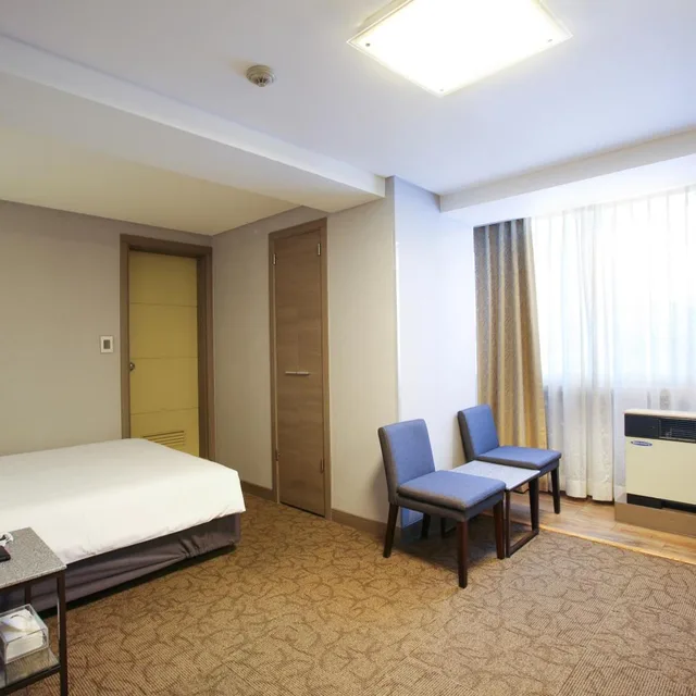 غرفة قياسية مزدوجة، Savoy Hotel Seoul Myeongdong 1/5