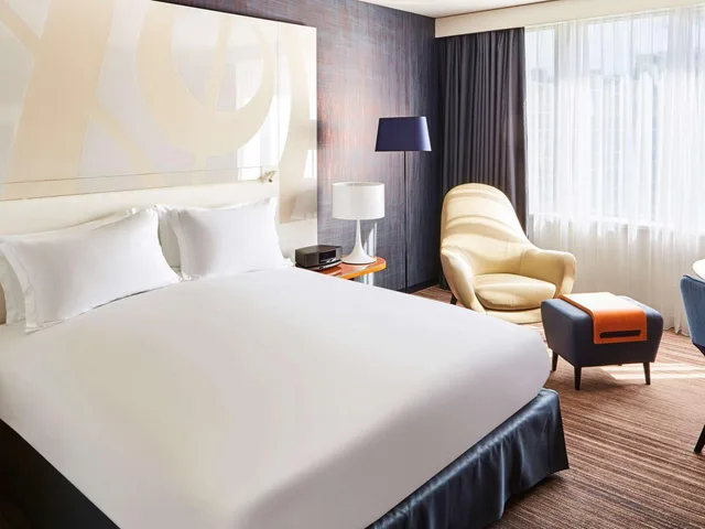 غرفة بسرير كينج في طابق مرتفع، Sofitel Luxembourg Europe 1/10