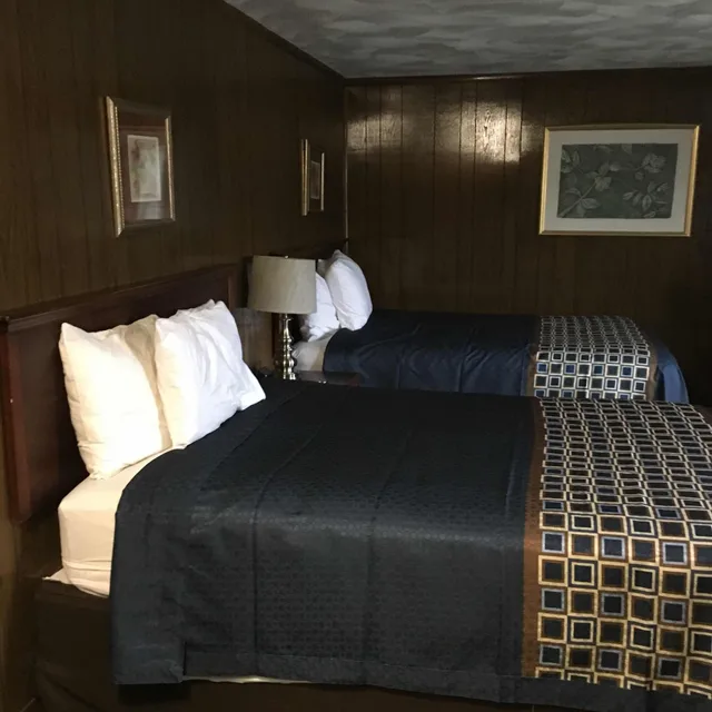 غرفة قياسية بسريرين مزدوجين، Wickford Motor Inn 6/10