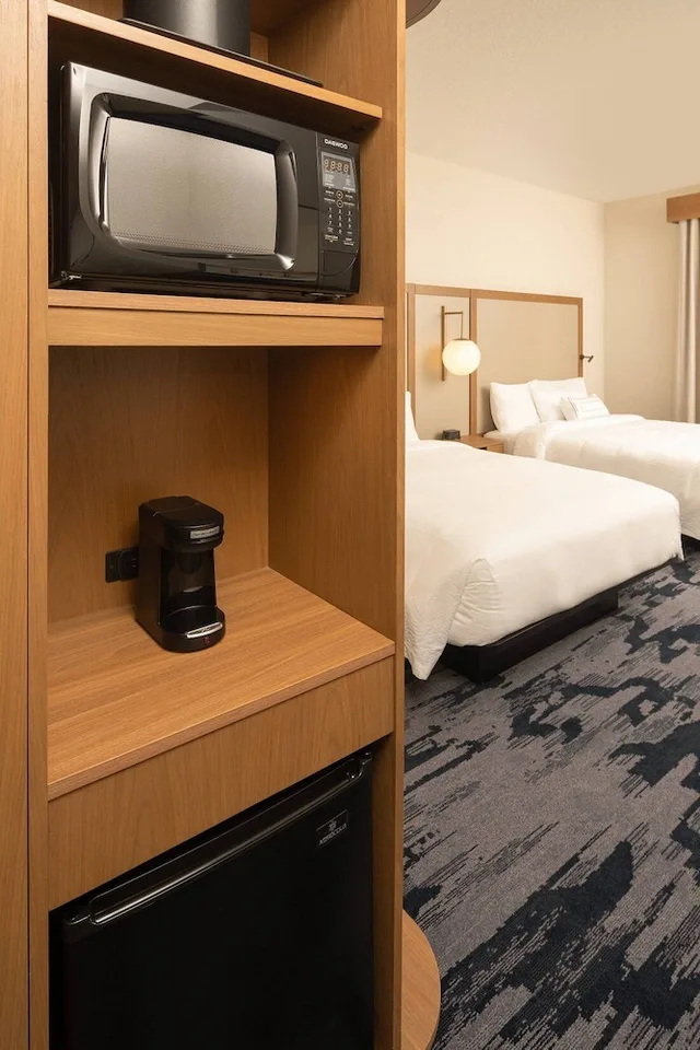 غرفة بسريرين كوين لذوي الإعاقة، Fairfield Inn & Suites by Marriott Stony Creek 2/4