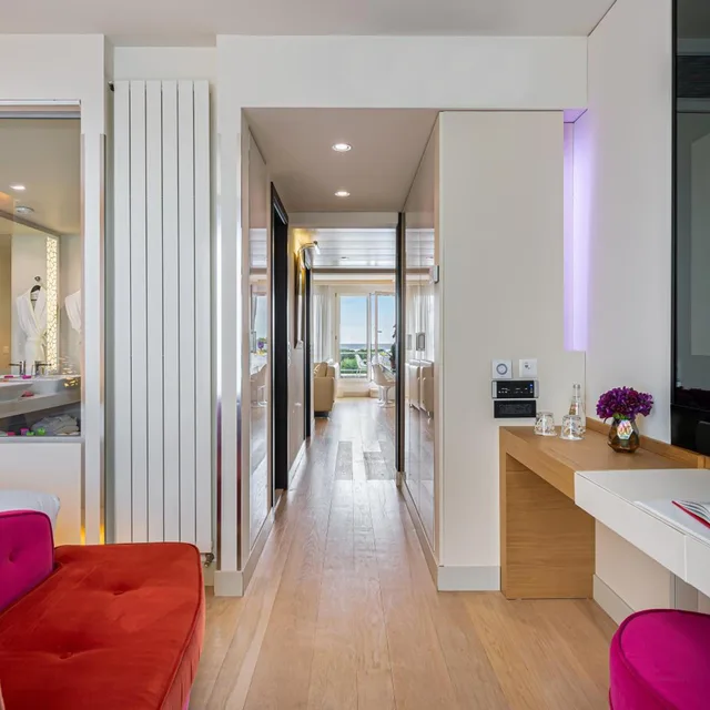 جناح بإطلالة على البحيرة، Hotel N Vy 6/6