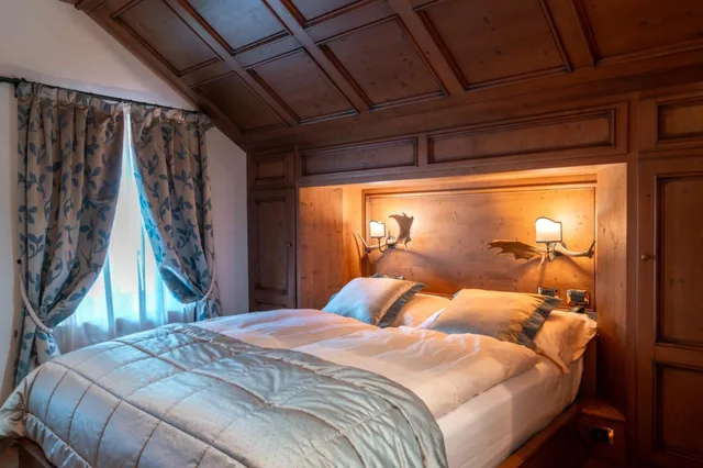 غرفة فاخرة بسرير مزدوج، Ambra Cortina Luxury Fashion Boutique Hotel 6/10