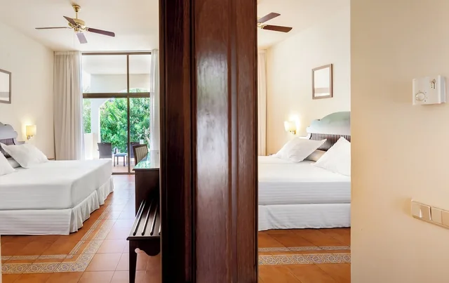 Room, King Bed, Occidental Jandia Mar 4/5