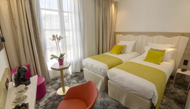 Exclusive, Twin Beds, Best Western Plus Hotel Comedie Saint-Roch 2/10