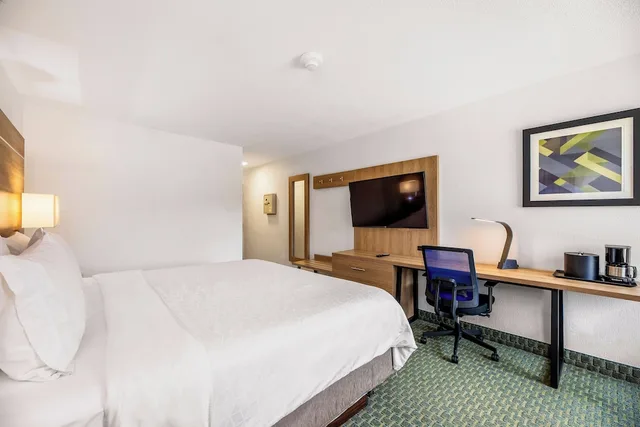 غرفة قياسية بسرير كينج لذوي الإعاقة، Holiday Inn Express San Jose Costa Rica Airport 4/10