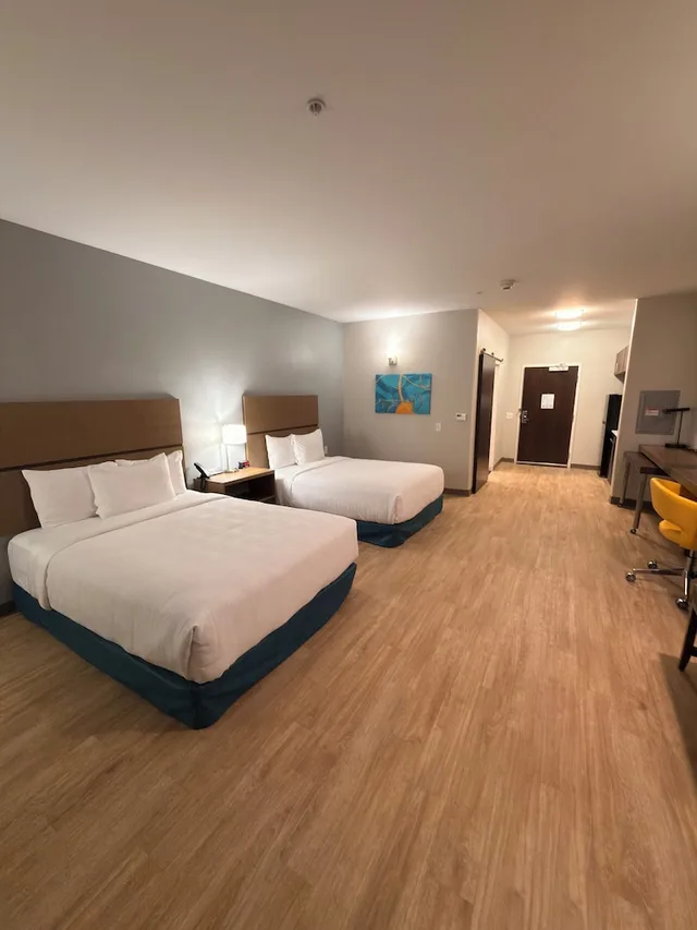 Efficiency, 2 Double Beds, Accessible, Mainstay Suites - Oklahoma City Airport 4/6