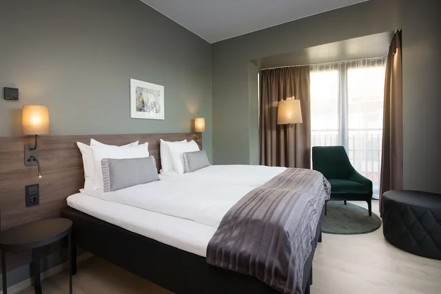 Room, Queen Bed, Scandic Sjolyst 1/9