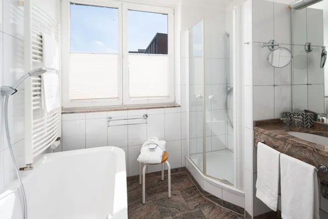 Penthouse Suite, Double Bed, Sofa, Balcony، Baseler Hof Hotel 6/6