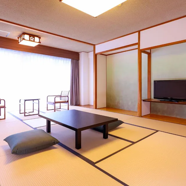 غرفة داخلية يابانية قياسية بحوض استحمام، Ooedo-Onsen-Monogatari Premium Kinugawa Kanko Hotel 1/1