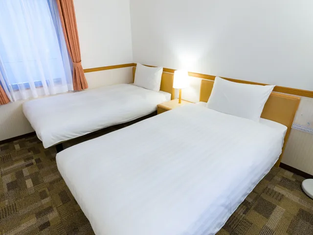 غرفة قياسية بسريرين منفصلين، Toyoko Inn Moriya Ekimae 2/6
