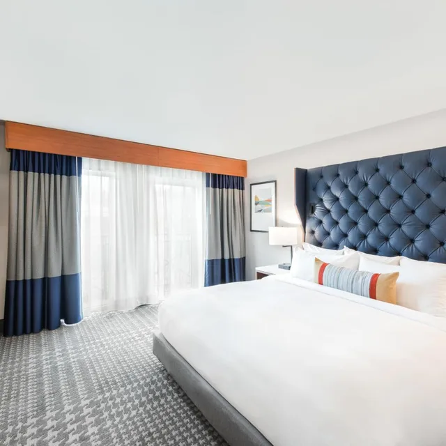 جناح، The Heathman Hotel 1/6