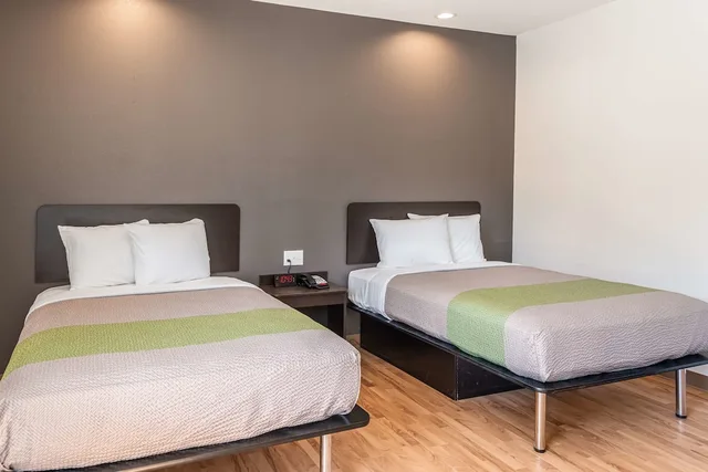 Deluxe, 2 Queen Beds, Kitchenette, Studio6 Lake Charles, LA 1/8