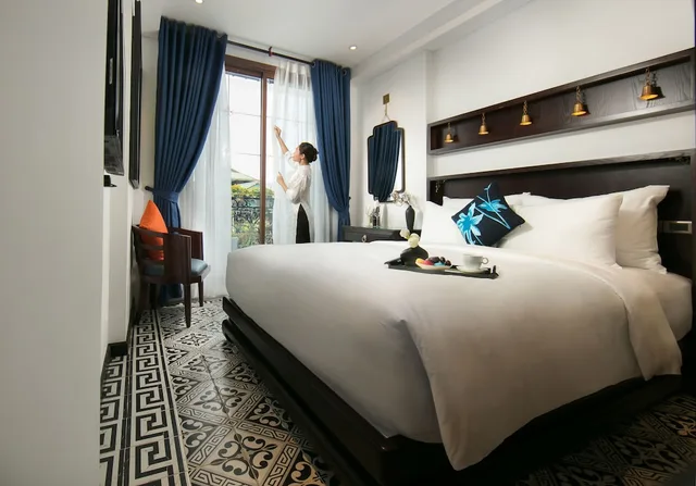 غرفة تنفيذية بسرير كوين، Carillon Boutique Hotel 2/7