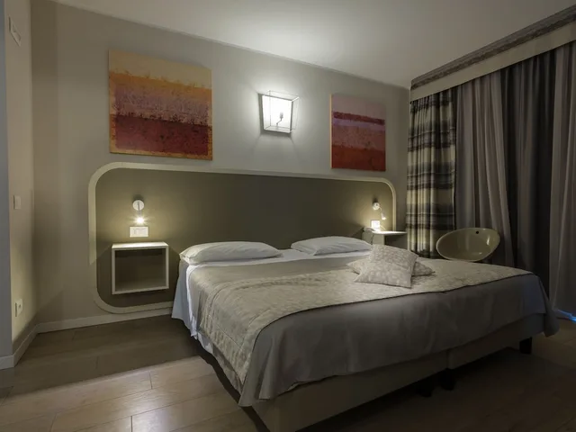 Royal, Spa, Suite, Double Bed, Sofa, Jetted Tub، Parc Hotel Germano Suites 1/5