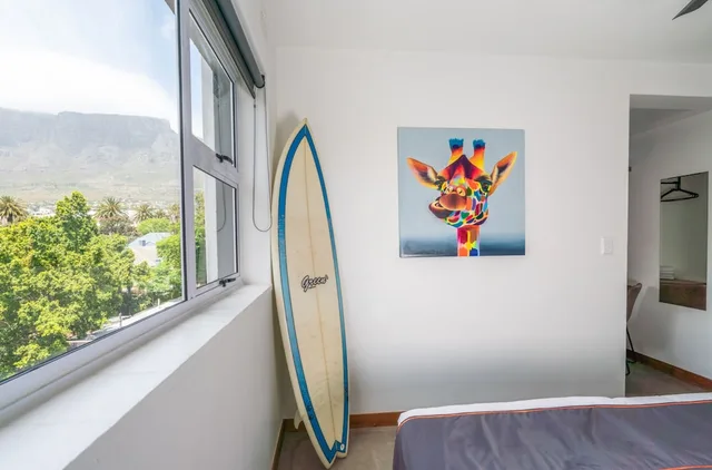 Standard, King Bed, Mountain View, Once in Cape Town 3/4