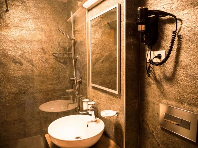غرفة كومفورت بسرير مزدوج بشرفة، Best Western Silva Hotel 4/4