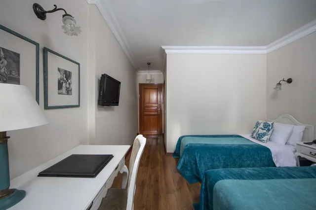 غرفة اقتصادية ثلاثية بسريرين كوين، Hotel Sari Konak 2/9