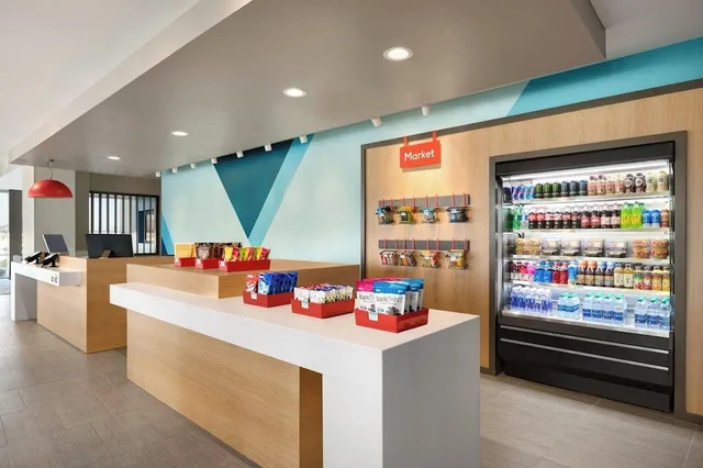 avid hotel Queretaro Centro Sur by IHG، سانتياغو دي كويريتارو 4/50