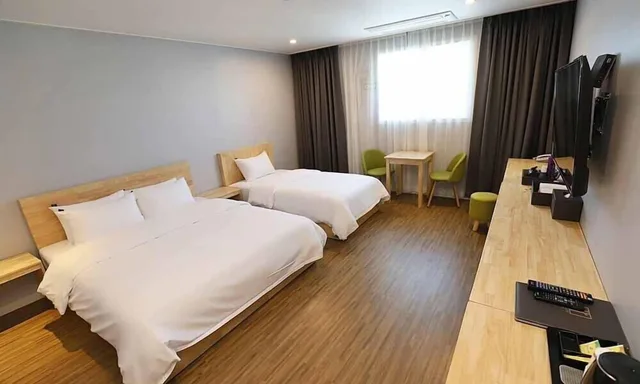 جناح بسرير كينج وسرير فردي، Gangneung Pine City Hotel 2/4